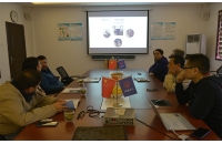南美客戶來廠考察鋰電池湘潭電機車