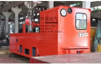 10噸架線式湘潭電機車發往云南某礦場
