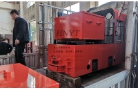 山西鐵礦客戶采購的2.5噸蓄電池電機車發貨